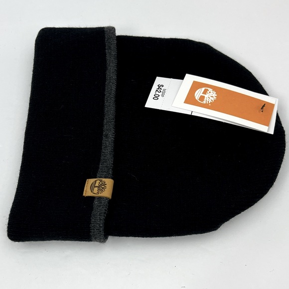TIMBERLAND BLACK BEANIE, UNISEX, ONE SIZE FITS ALL, BEANIE WITH GREY ON THE CUFF - Picture 6 of 15